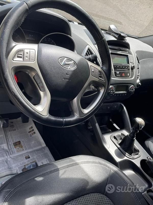 Usata Hyundai ix35 115 CV (84 kW) 2012 Bianco SUV
