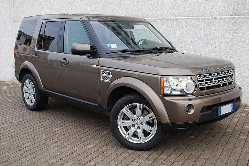 Bronzo Usata 2011 Land Rover Discovery 4 SE SUV | 9900 € (Buon prezzo) - Immagine 1/4