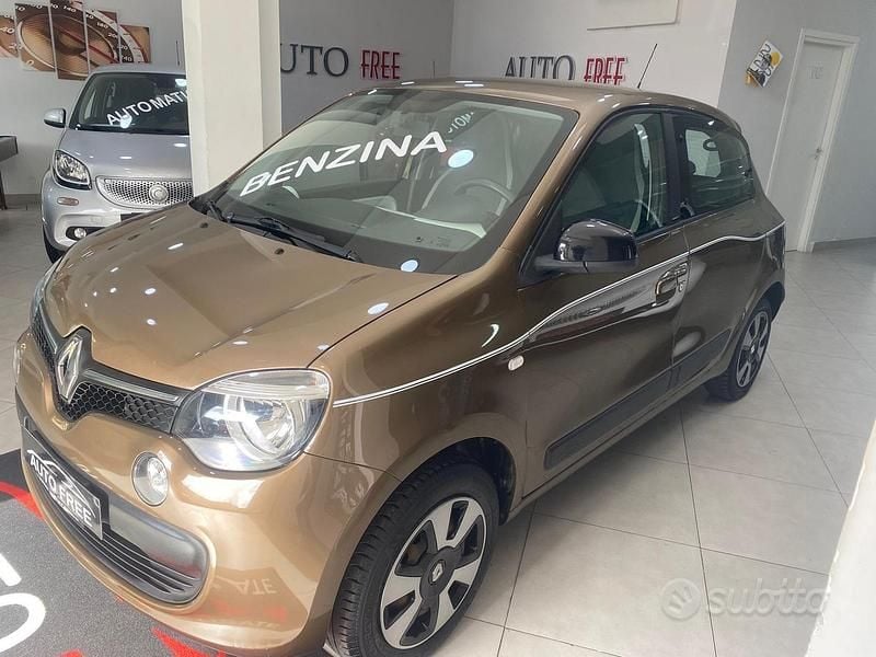 Usata Renault Twingo LIMITED 69 CV (50 kW) 2017 Marrone Utilitaria