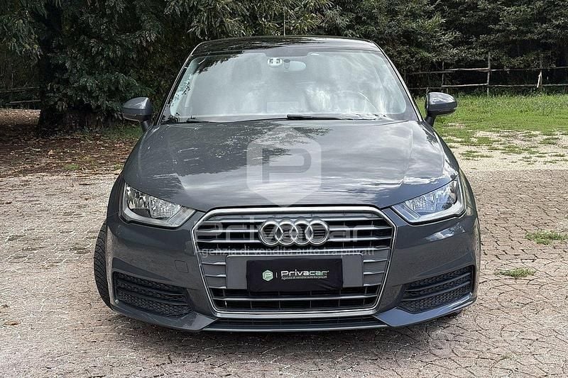 Usata Audi A1 Comfort 90 CV (66 kW) 2017 Grigio Utilitaria