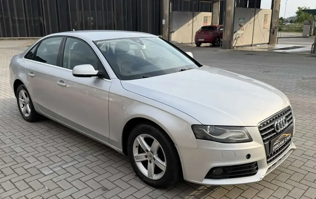 Usata Audi A4 120 CV (88 kW) 2011 Other Berlina