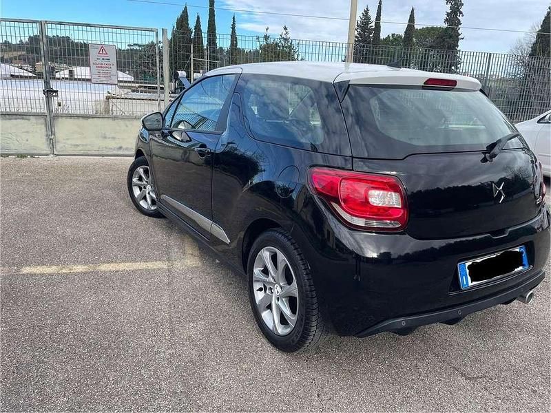 Usata DS Automobiles DS3 So Chic 92 CV (67 kW) 2018 Nero Berlina
