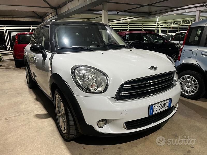 Usata Mini Countryman 112 CV (82 kW) 2015 Bianco SUV