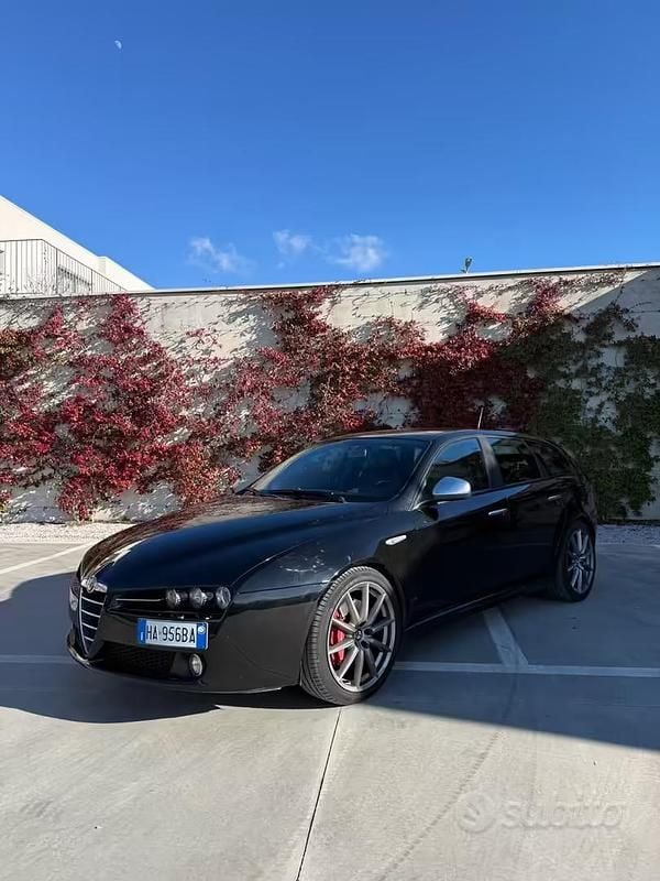 Usata Alfa Romeo 159 Turismo 170 CV (125 kW) 2012 Nero Station wagon
