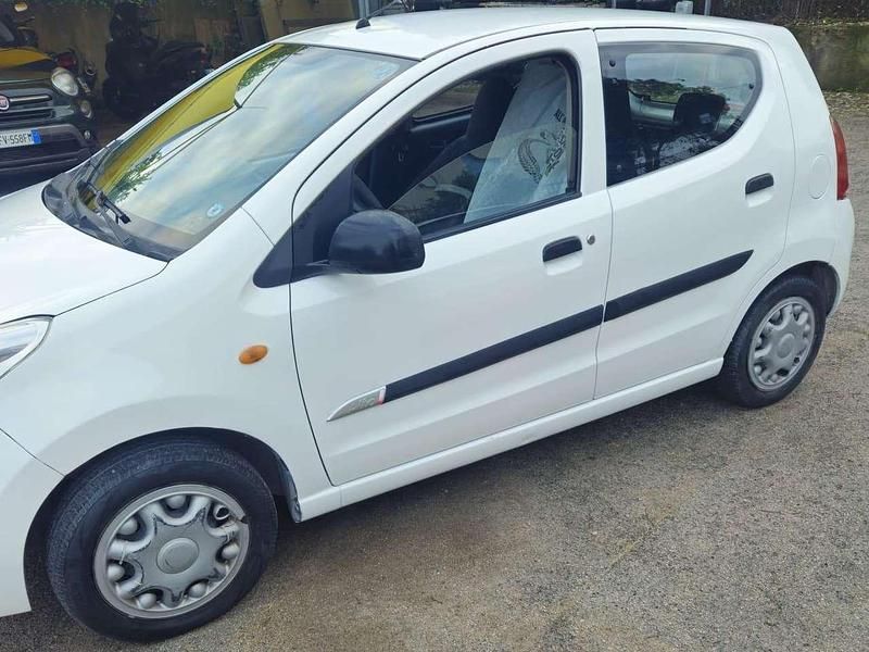 Usata Suzuki Alto 67 CV (49 kW) 2009 Bianco Utilitaria