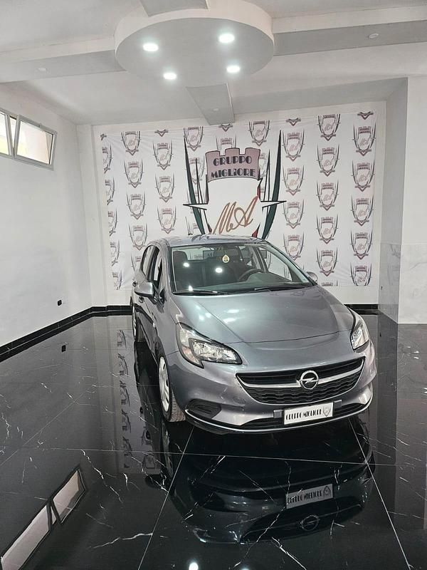 Usata Opel Corsa 75 CV (55 kW) 2017 Grigio Berlina