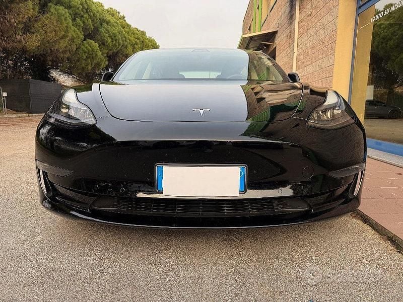 Usata Tesla Model 3 366 kW (498 CV) 2021 Nero Berlina
