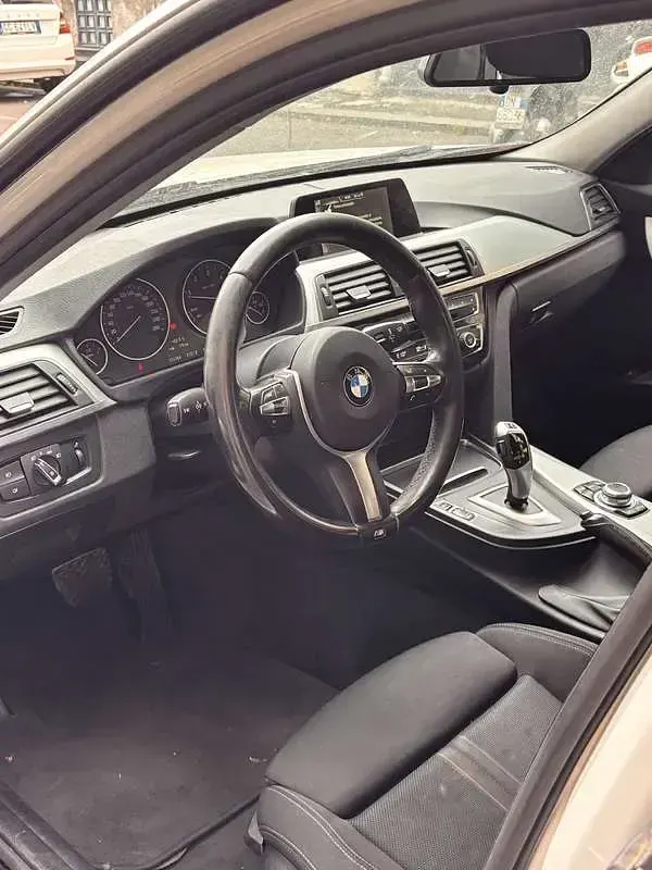 Usata BMW 318 Sport Line 150 CV (110 kW) 2016 Station wagon