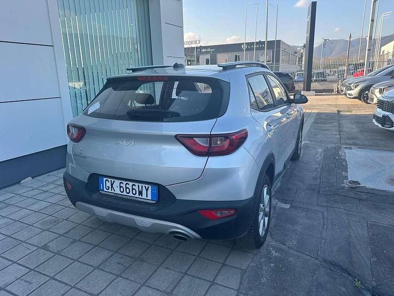 Usata Kia Stonic Urban 82 CV (60 kW) 2022 Sparkling silver SUV