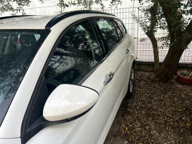 Usata Fiat Tipo Easy 120 CV (88 kW) 2018 Bianco Station wagon