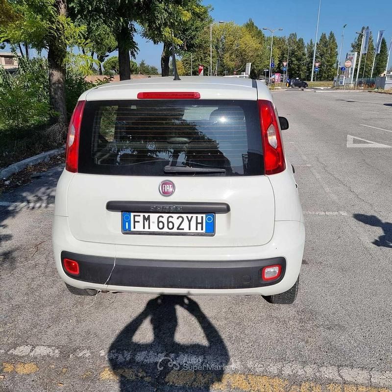 Usata Fiat Panda 69 CV (50 kW) 2017 Bianco Berlina