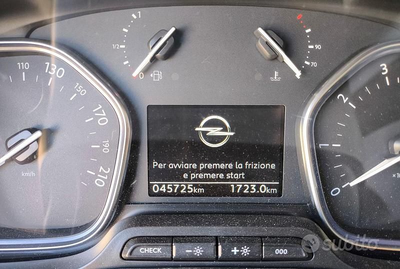 Usata Opel Zafira Life Elegance 145 CV (106 kW) 2021 Nero Monovolume