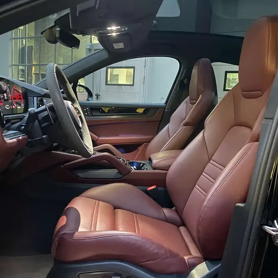 Usata Porsche Cayenne 500 CV (367 kW) 2025 Nero SUV