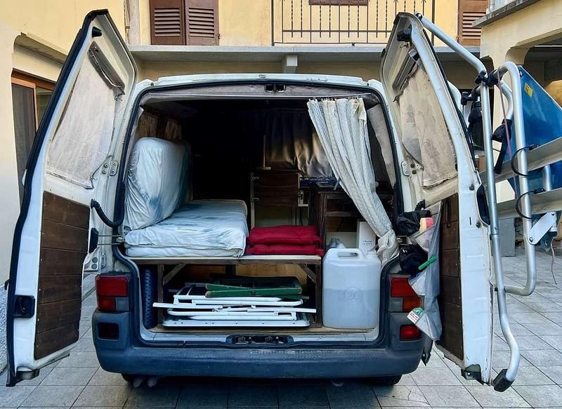 Usata VW T4 102 CV (75 kW) 1999 Furgone