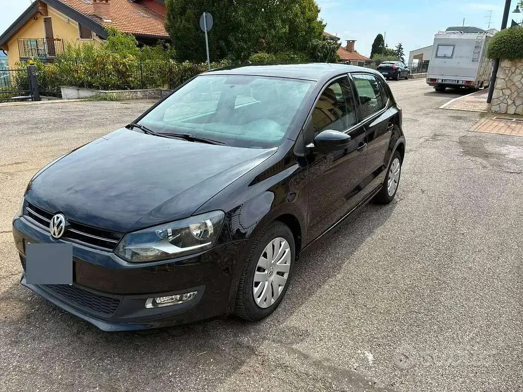 Usata VW Polo Comfortline 75 CV (55 kW) 2013 Nero Utilitaria