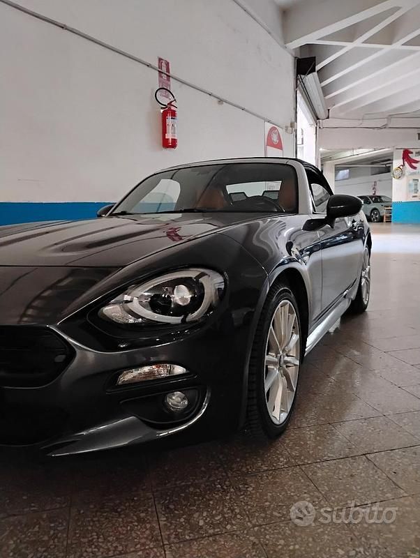 Usata Fiat 124 Spider 140 CV (102 kW) 2019 Cabrio