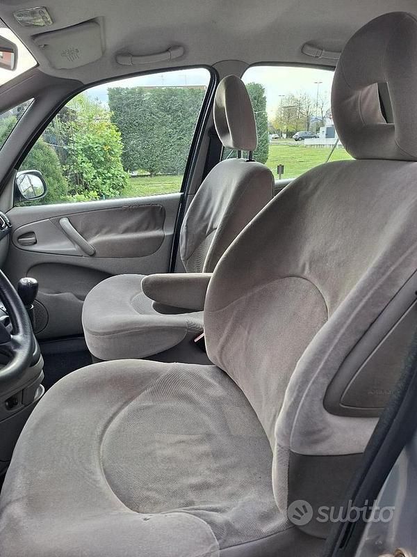 Usata Citroën Xsara 2003 Grigio Berlina