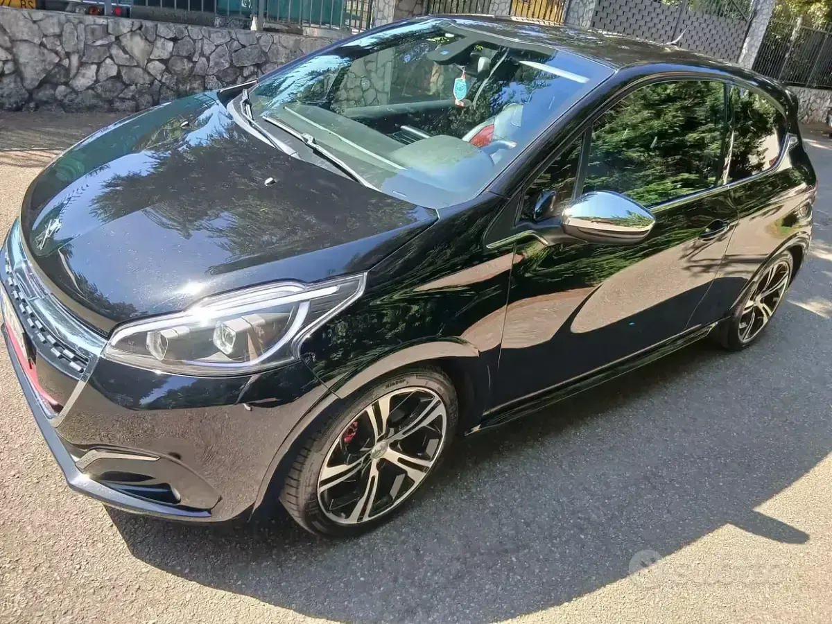 Usata Peugeot 208 GTi 208 CV (152 kW) 2015 Nero Utilitaria