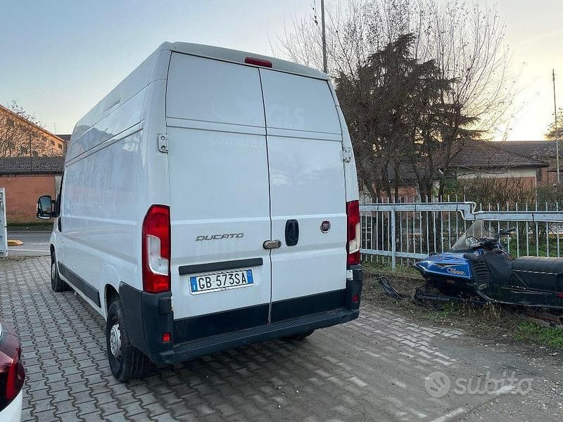 Usata Fiat Ducato 136 CV (100 kW) 2020 Bianco pastello Furgone