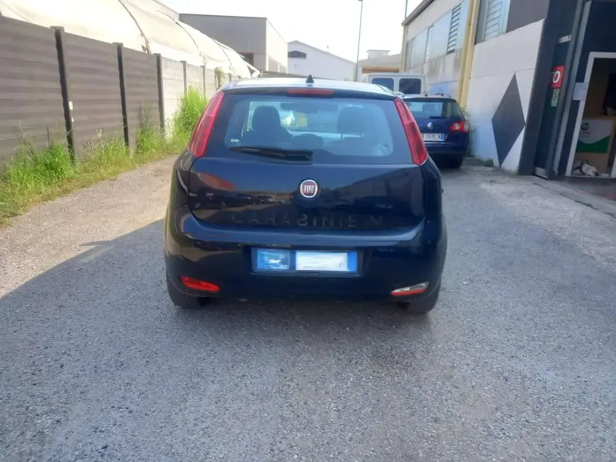 Usata Fiat Punto Street 95 CV (69 kW) 2018 Nero Utilitaria