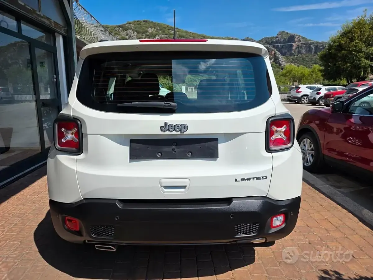Usata Jeep Renegade Limited 130 CV (95 kW) 2021 Bianco SUV