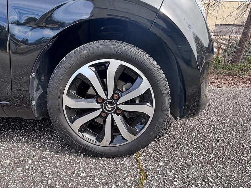 Usata Citroën C1 Shine 69 CV (50 kW) 2017 Nero Utilitaria