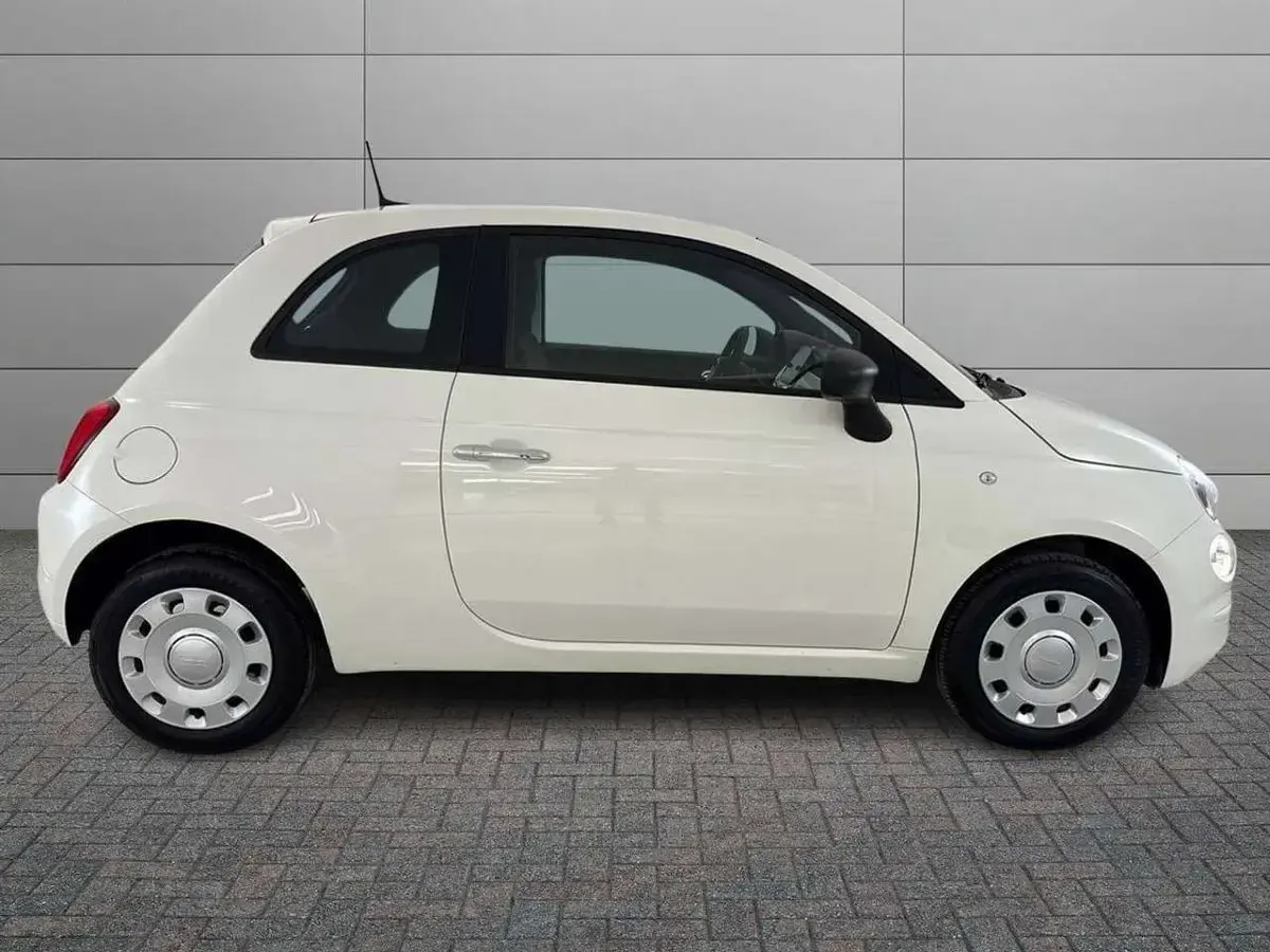 Usata Fiat 500 Club 69 CV (50 kW) 2023 Bianco Utilitaria
