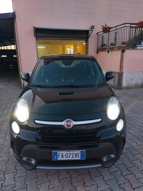 Usata Fiat 500L Trekking 95 CV (69 kW) 2015 Nero Monovolume