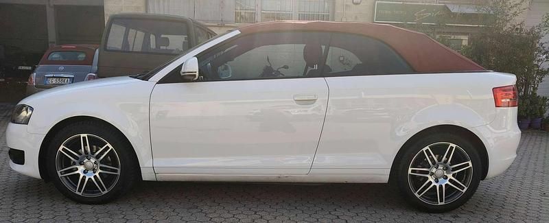 Usata Audi A3 Cabriolet Attraction 105 CV (77 kW) 2009 Bianco Cabrio