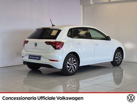 Usata VW Polo Life 80 CV (58 kW) 2023 Bianco Utilitaria