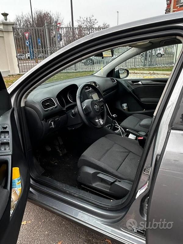 Usata VW Golf VI 2011 Grigio Utilitaria