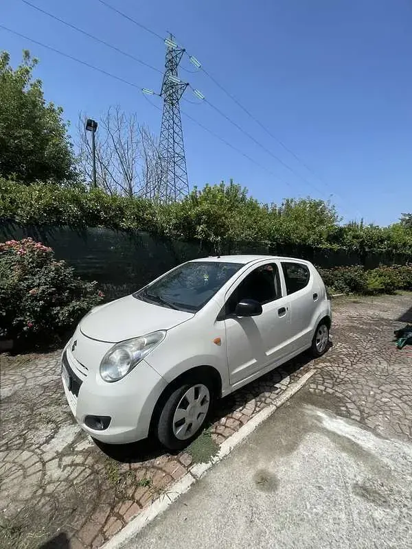 Usata Suzuki Alto 54 CV (39 kW) 2009 Utilitaria
