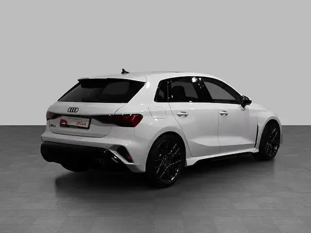 Usata Audi RS3 Sportback Comfort 400 CV (294 kW) 2025 Bianco arkona Utilitaria