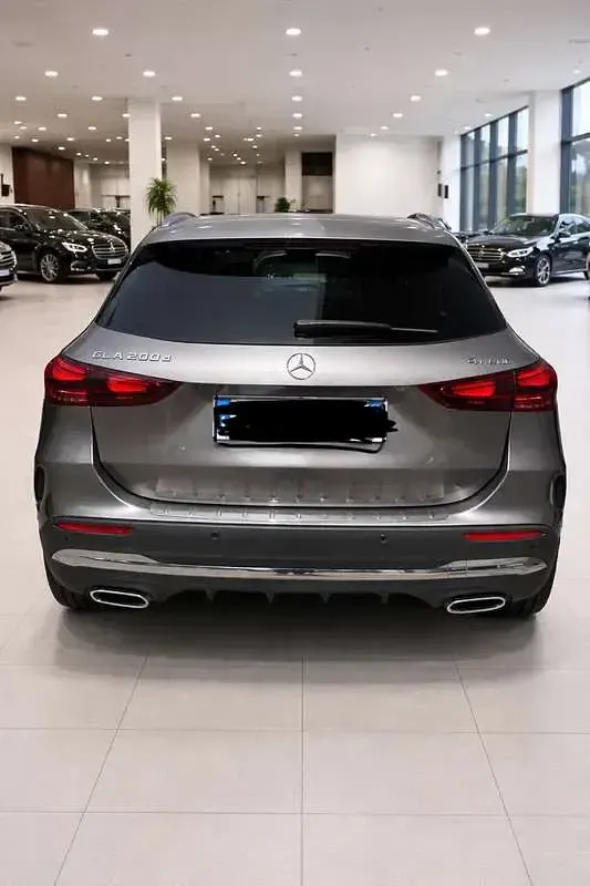 Occasion Mercedes GLA200 Premium 150 ch (110 kW) 2024 SUV