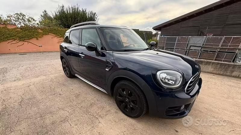 Usata Mini Cooper Countryman Business 149 CV (109 kW) 2018 Blu SUV