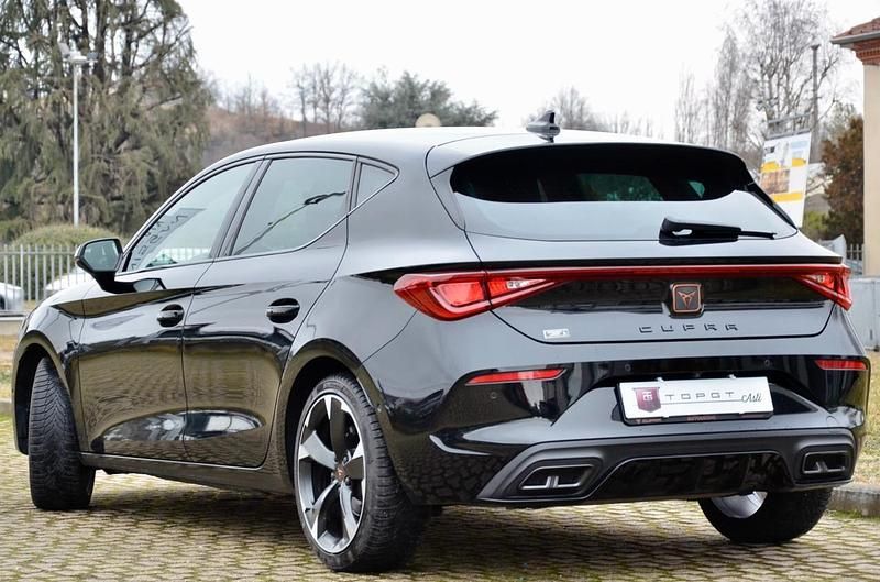 Usata Cupra Leon 149 CV (109 kW) 2023 Nero Berlina