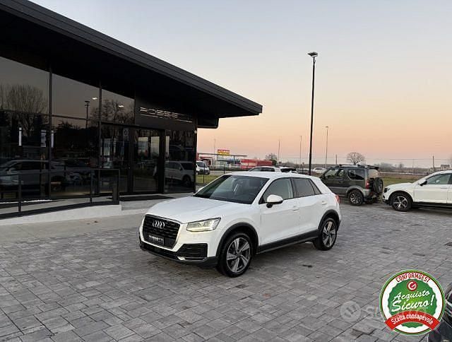 Usata Audi Q2 Sport 116 CV (85 kW) 2017 Bianco SUV