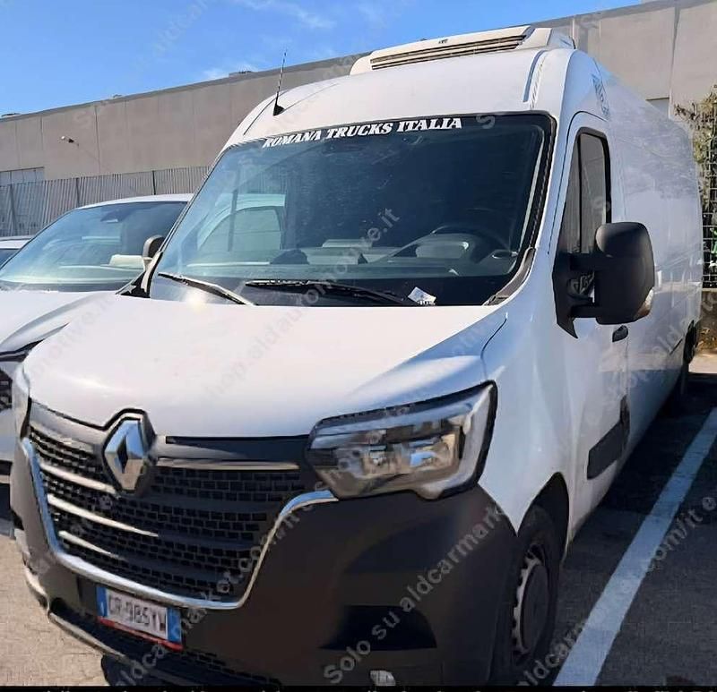 Usata Renault Master 136 CV (100 kW) 2023 Bianco Monovolume