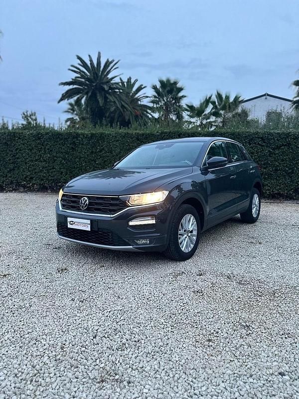 Usata VW T-Roc Style 150 CV (110 kW) 2021 Grigio SUV