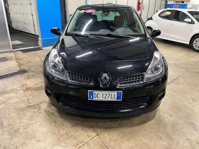 Usata Renault Clio III R.S. 197 CV (144 kW) 2006 Nero Berlina