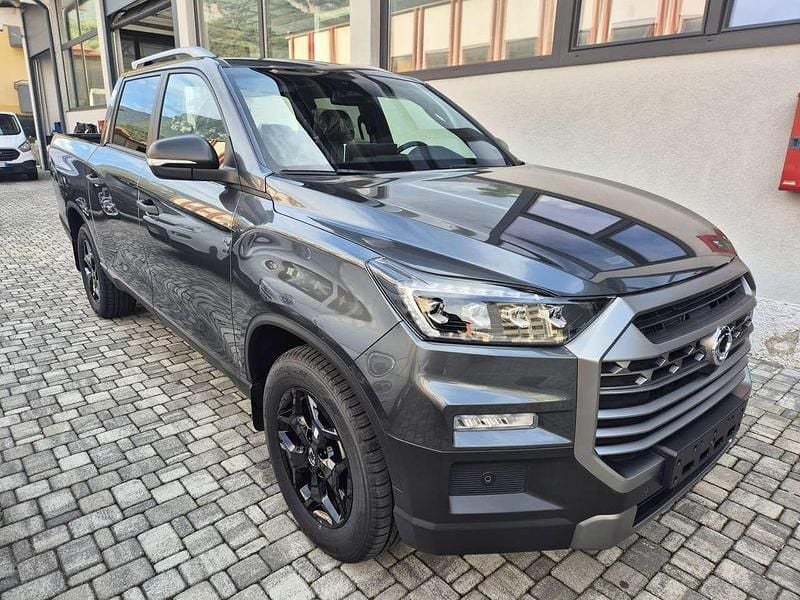 Grigio Nuova 2025 Ssangyong (KGM) Rexton SUV | 29.000 € - Immagine 1/4