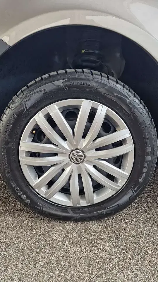 Usata VW Caddy 102 CV (75 kW) 2019 Grigio Monovolume