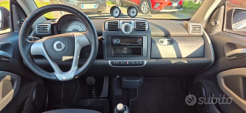 Usata Smart ForTwo Cabrio Pulse 71 CV (52 kW) 2010 Nero Cabrio