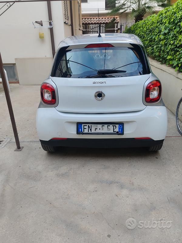 Usata 2017 Smart ForFour Due volumi | 8000 € (Super prezzo) - Immagine 1/4