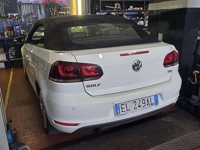 Usata VW Golf Cabriolet 105 CV (77 kW) 2012 Bianco Cabrio