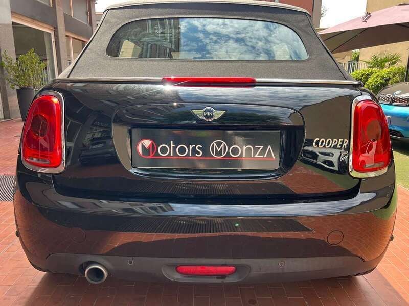 Usata Mini Cooper D Cabriolet Hype 116 CV (85 kW) 2017 Other Cabrio