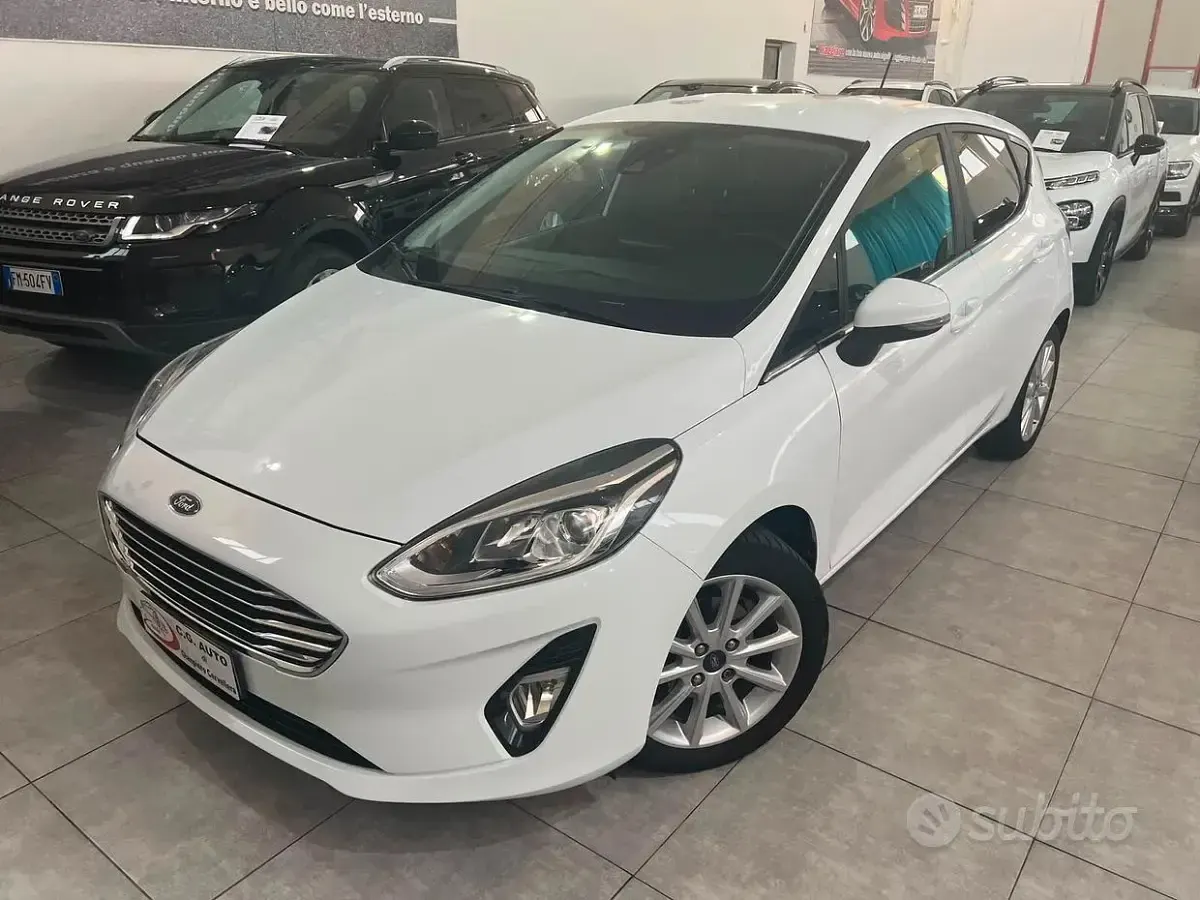Usata Ford Fiesta Vignale 85 CV (62 kW) 2017 Bianco Utilitaria