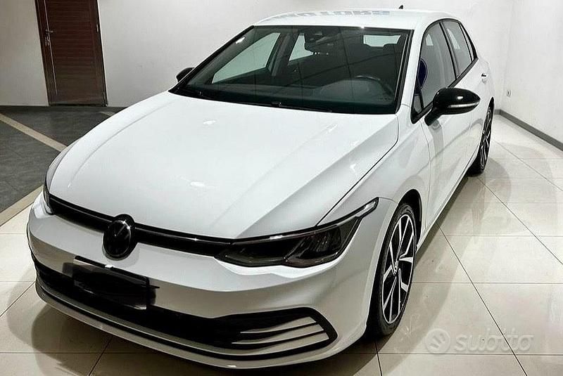 Usata VW Golf VII Life 115 CV (84 kW) 2020 Bianco Berlina