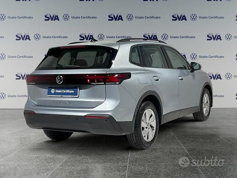 Usata VW Tiguan Life 150 CV (110 kW) 2024 Grigio SUV