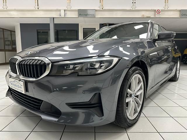 Usata BMW 320 Advantage 190 CV (139 kW) 2021 Grigio Station wagon